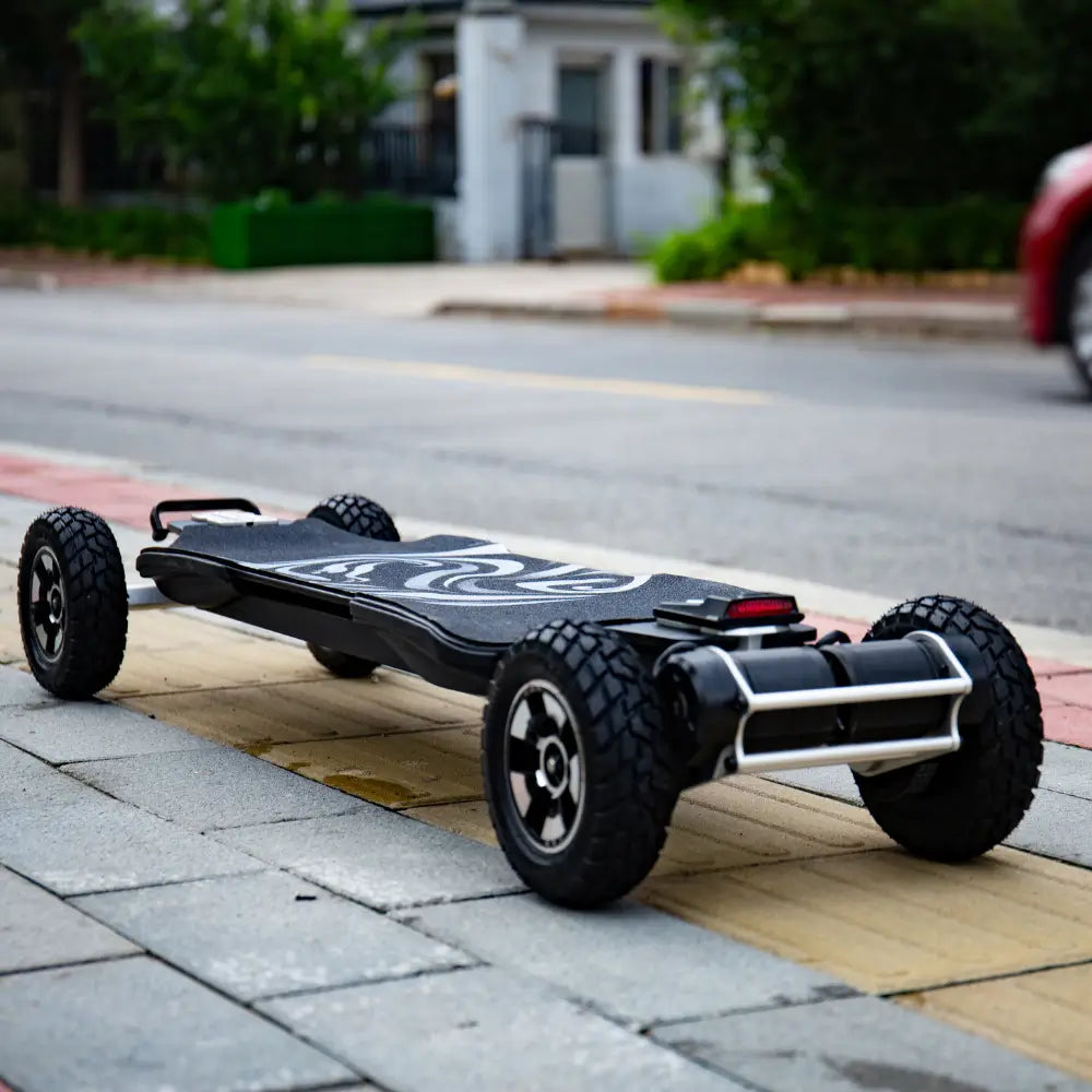 OMW Cavalry Street/All-Terrain Electric Skateboard