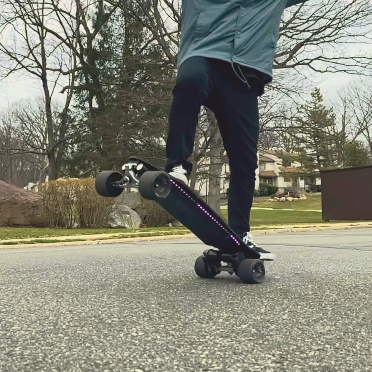 OMW Gladius Carbon Flexible Deck Portable Electric Skateboard - Gladius kickhandle electric skateboard